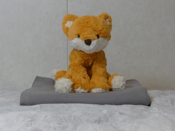 Unnamed 48 (Red Fox, Spin Master)